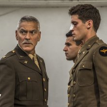 Catch-22: George Clooney durante una scena della mini-serie