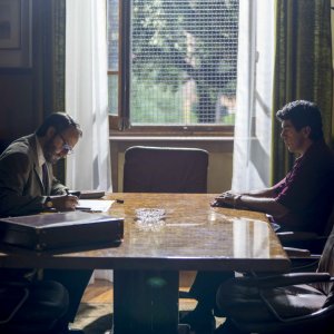 Il Traditore: Fausto Russo Alesi e Pierfrancesco Favino in  una scena del film