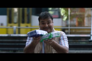 Bangla - Clip 'Famiglia'