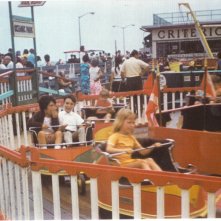 Asbury Park: Lotta, Redenzione, Rock and Roll, Boardwalk Ride in una scena del docu-film