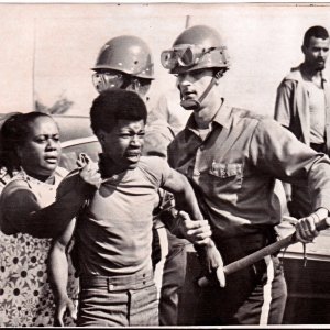 Asbury Park: Lotta, Redenzione, Rock and Roll, una scena del docu-film