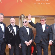 Cannes 2019: Elton John saluta i fan sul red carpet di Rocketman