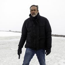 The Postcard Killings: Jeffrey Dean Morgan nella prima foto del film
