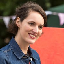 Fleabag: un primo piano di Phoebe Waller-Bridge nella seconda stagione