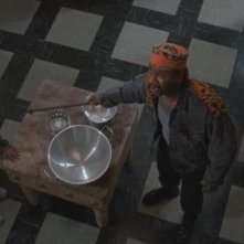 Brandon Quintin Adams e Ving Rhames in una scena de La casa nera