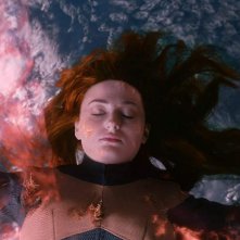 X-Men: Dark Phoenix, Sophie Turner è Jean Grey, in balia dell'onda cosmica di energia