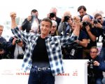Sylvester Stallone sarà di nuovo Rambo: “Non smettete mai di prendere a pugni la vita”