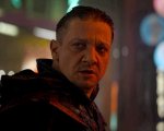 Avengers: Endgame, Jeremy Renner condivide una foto strappalacrime dal set