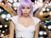 Black Mirror 5, Miley Cyrus: 'Il mio episodio è dark e aderente alla realtà'