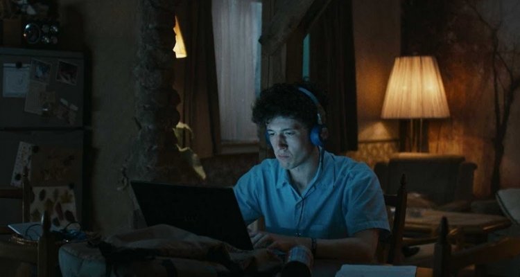 Come Vendere Droga Online In Fretta Streaming Ita