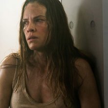 I Am Mother: una scena con Hilary Swank