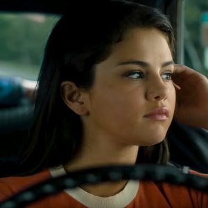 I morti non muoiono: Selena Gomez in una scena del film