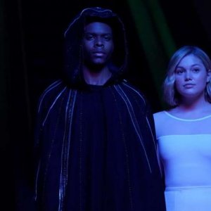 Clak & Dagger: Olivia Holt, Aubrey Joseph in una scena del finale della seconda stagione, Level Up