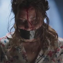 La Bambola Assassina: una scena drammatica con Aubrey Plaza