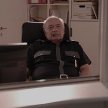 The Elevator: Burt Young in una scena del film