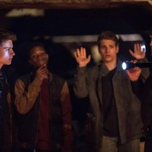 Ma: Dante Brown, Corey Fogelmanis, Gianni Paolo in una scena del film