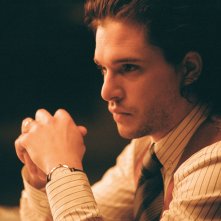 La mia vita con John F. Donovan: Kit Harington in una sequenza del film