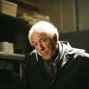 La mia vita con John F. Donovan: Michael Gambon in una scena del film