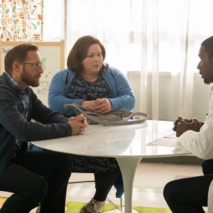 Atto di Fede: Dennis Haysbert, Chrissy Metz, Josh Lucas in una scena del film