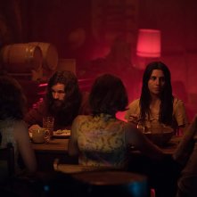 Charlie Says: Matt Smith, Sosie Bacon, Marianne Rendón in  una scena del film