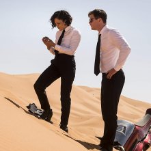 Men in Black International: una foto di Tessa Thompson e Chris Hemsworth