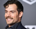 Henry Cavill sarà Sherlock Holmes nel film Enola Holmes
