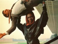 Bond 25: Grace Jones ha abbandonato il set del nuovo 007!