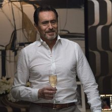 Grand Hotel: Demián Bichir in una scena della serie