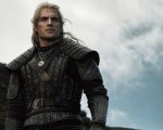 The Witcher su Netflix: Henry Cavill indossa una sola spada nelle foto, ecco perché