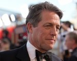 Hugh Grant replica alla manager di AMA: 'Non pensavo fosse un paparazzo, è stata maleducata'