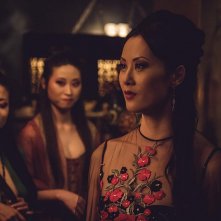 Warrior: una scena con Olivia Cheng