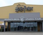 Avenue 5: stop alle riprese per un incendio ai Warner Bros. Studios di Londra