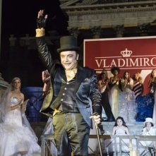 Di tutti i colori: Nino Frassica in una scena del film