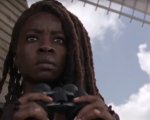 The Walking Dead 10: il trailer mostra la guerra contro i Sussurratori