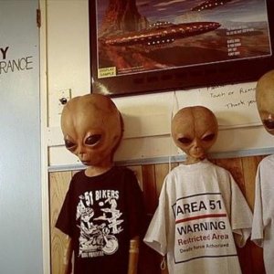 Bob Lazar: Area 51 & Flyng Saucers: una immagine del documentario