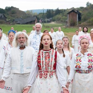 Midsommar - Il viaggio dei dannati: una scena del film