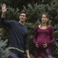 Isabelle - L'ultima evocazione: Adam Brody, Amanda Crew in  una scena del film