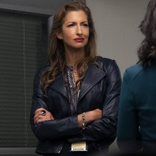 Orange Is the New Black: Alysia Reiner in una scena della settima stagione