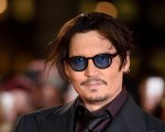 Johnny Depp: 'La campagna di Dior fatta con grande rispetto e amore per i Nativi', ma la polemica non si placa