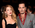 Johnny Depp: 'Amber Heard mi ha spento una sigaretta in faccia'