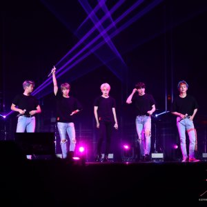 BTS Bring the Soul - the Movie: la band in una scena del documentario