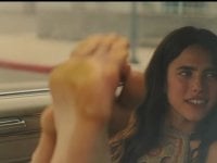 C'era una volta a... Hollywood, Margaret Qualley 'intimorita' da Quentin Tarantino e il feticismo per i piedi