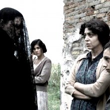 Il Signor Diavolo: Filippo Franchini, Chiara Caselli e Chiara Sani in  una scena del film