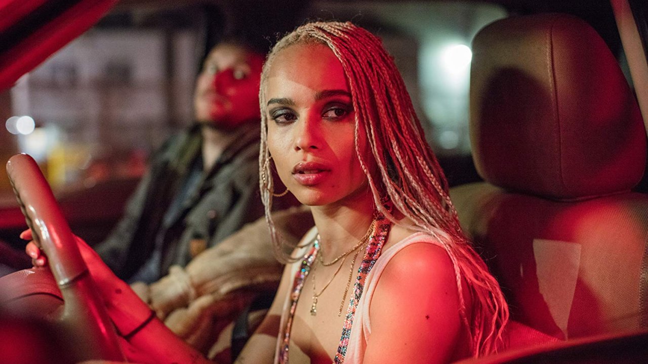 Zoë Kravitz in una scena di Kin