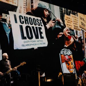 Roger Waters: Us + Them, una sequenza del film