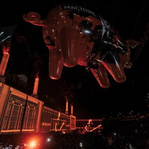 Roger Waters: Us + Them, una scena del film