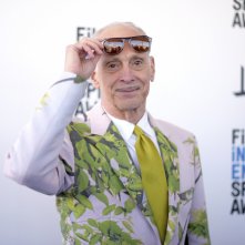 John Waters e la sua giacca variopinta