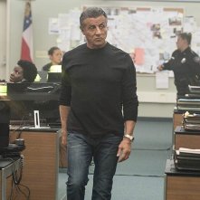 Sylvester Stallone in una scena di Backtrace