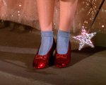 Il Mago di Oz: Google celebra gli 80 anni del film con le scarpette rosse!