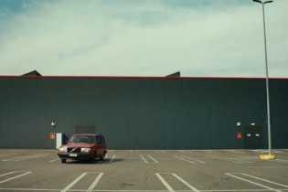 Mio Fratello Rincorre I Dinosauri -  Clip Discount